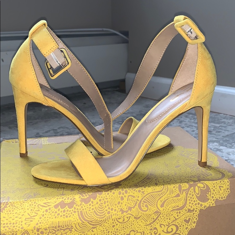 Yellow Mix no. 6 heels